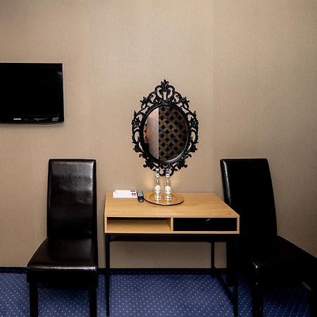 Palac Piorunow & Spa Kwiatkowice Extérieur photo
