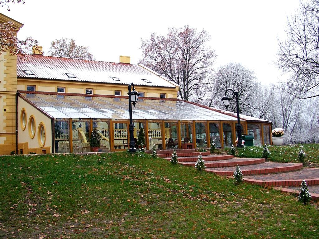 Palac Piorunow & Spa Kwiatkowice Extérieur photo
