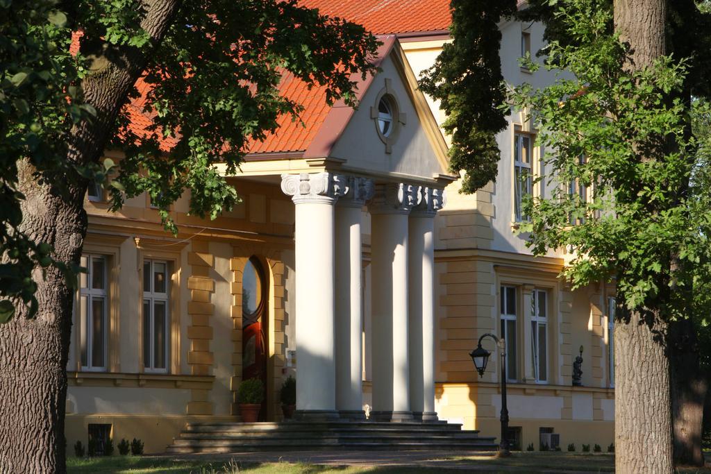 Palac Piorunow & Spa Kwiatkowice Extérieur photo