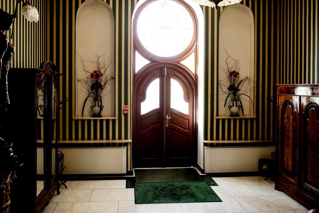 Palac Piorunow & Spa Kwiatkowice Extérieur photo