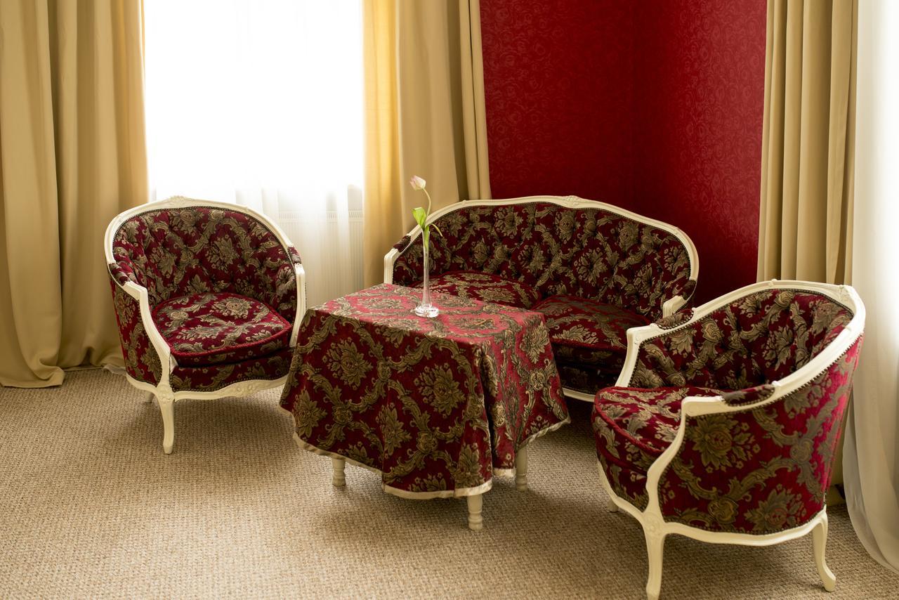 Palac Piorunow & Spa Kwiatkowice Extérieur photo
